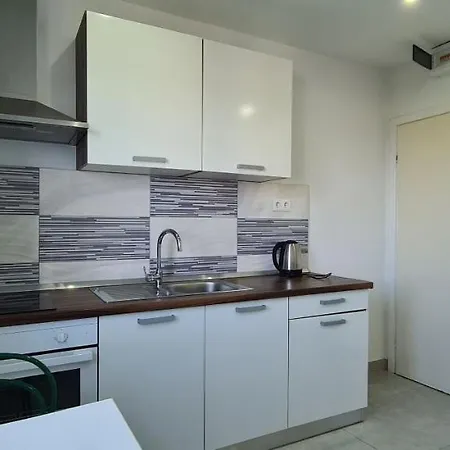 Apartman Ana I Ante Punta *